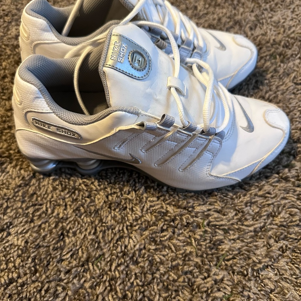 Nike White Silver Shox Retro Running Sneakers - Picture 4 of 5